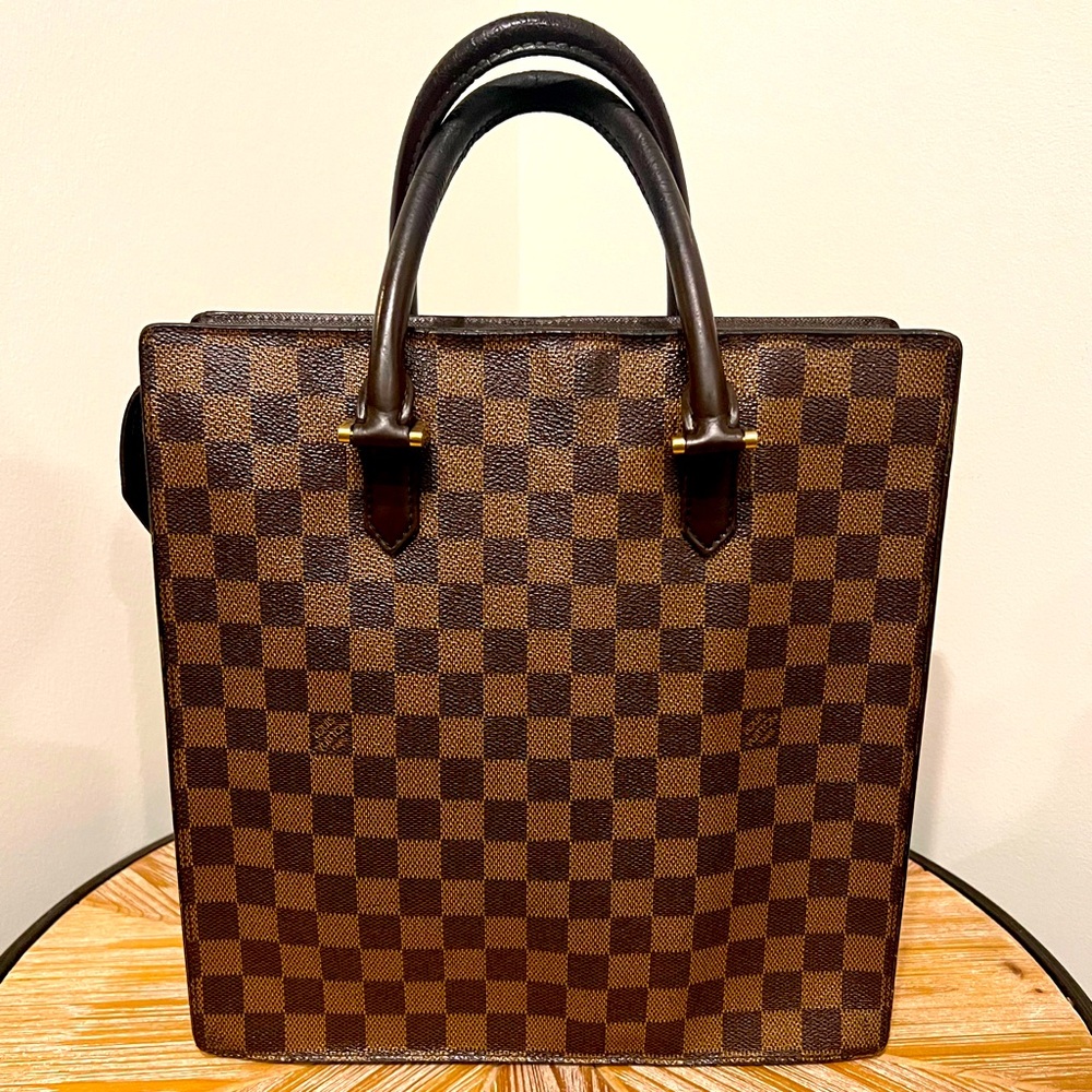 Louis Vuitton Damier Ebene Venice Sac Plat